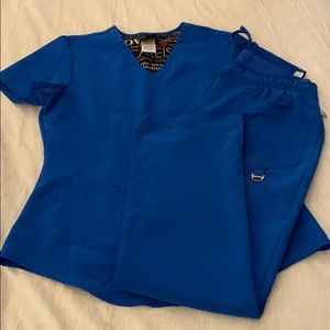 Scrub set. Scrub top and bottoms
